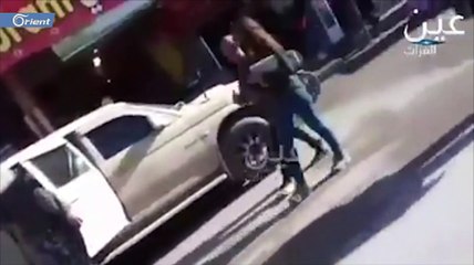 تجول عناصر ميليشيا الحرس الثوري في شوارع ديرالزور