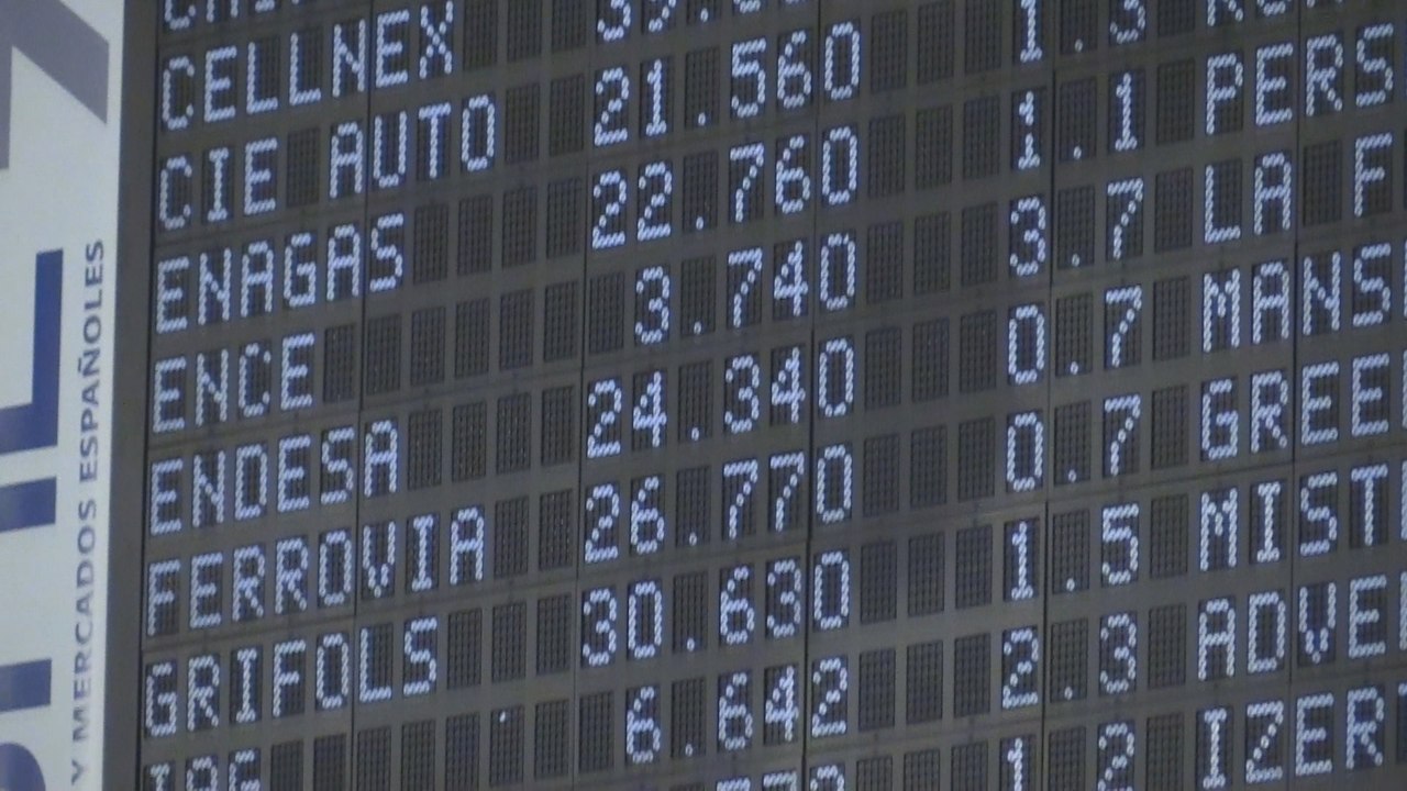 El Ibex 35 pierde un 0,14 % tras la apertura y se aleja de los 9.400 puntos