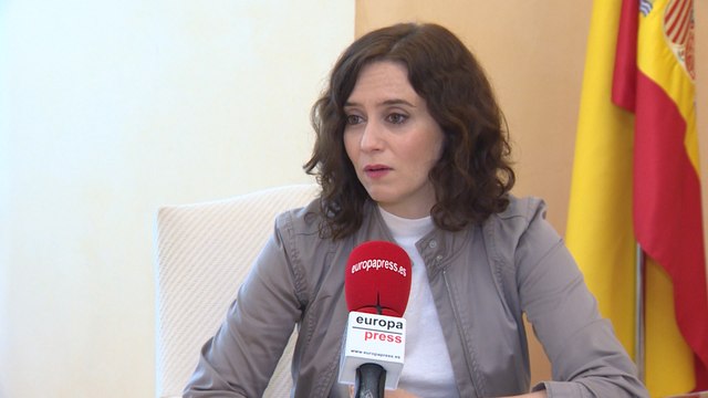 Ayuso bajará impuestos de tres en tres y compensará políticas de Estado con IRPF