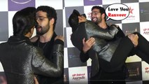 WTF ! Ranveer Singh ROMANTIC Moments Ever At Red Carpet Of Star Screen Awards 2019