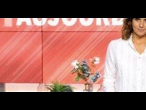 Sophie Davant, « un pas » avec Faustine Bollaert, « geste » qui en dit long