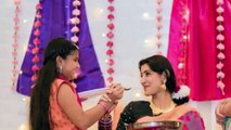 Divya Unni's Baby Shower Stills Goes On Viral(Malayalam))