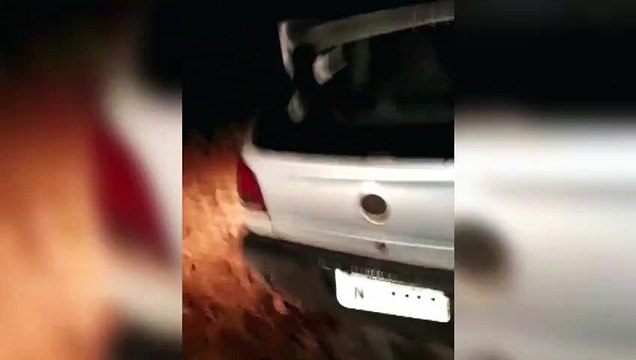 Pedras soltas provocam acidente em estrada rural nas proximidades de Cafelândia