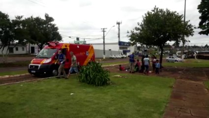 Menino indígena é atingido por carro na Avenida Brasil