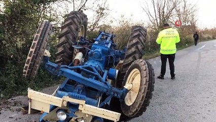 Devrilen traktörün altında kalan vatandaş yaralandı