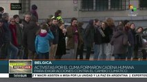 Cientos de belgas realizan cadena humana contra el cambio climático