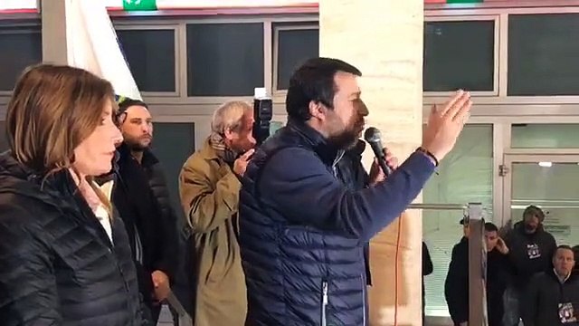 Salvini da Ferrara insieme a Lucia Borgonzoni -1- (09.121.19)