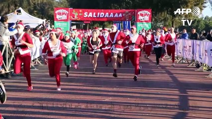 سباق “سانتاكلوس” يعود إلى مدينة غوادالاخارا المكسيكية