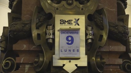 El Ibex 35 cae un 0,3 % hasta los 9.354 puntos en una sesión semifestiva