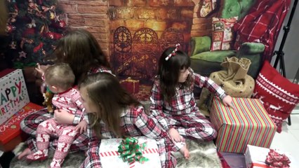 Sophia Isabella e Alice  Christmas Photo Shoot plus something Super exciting!