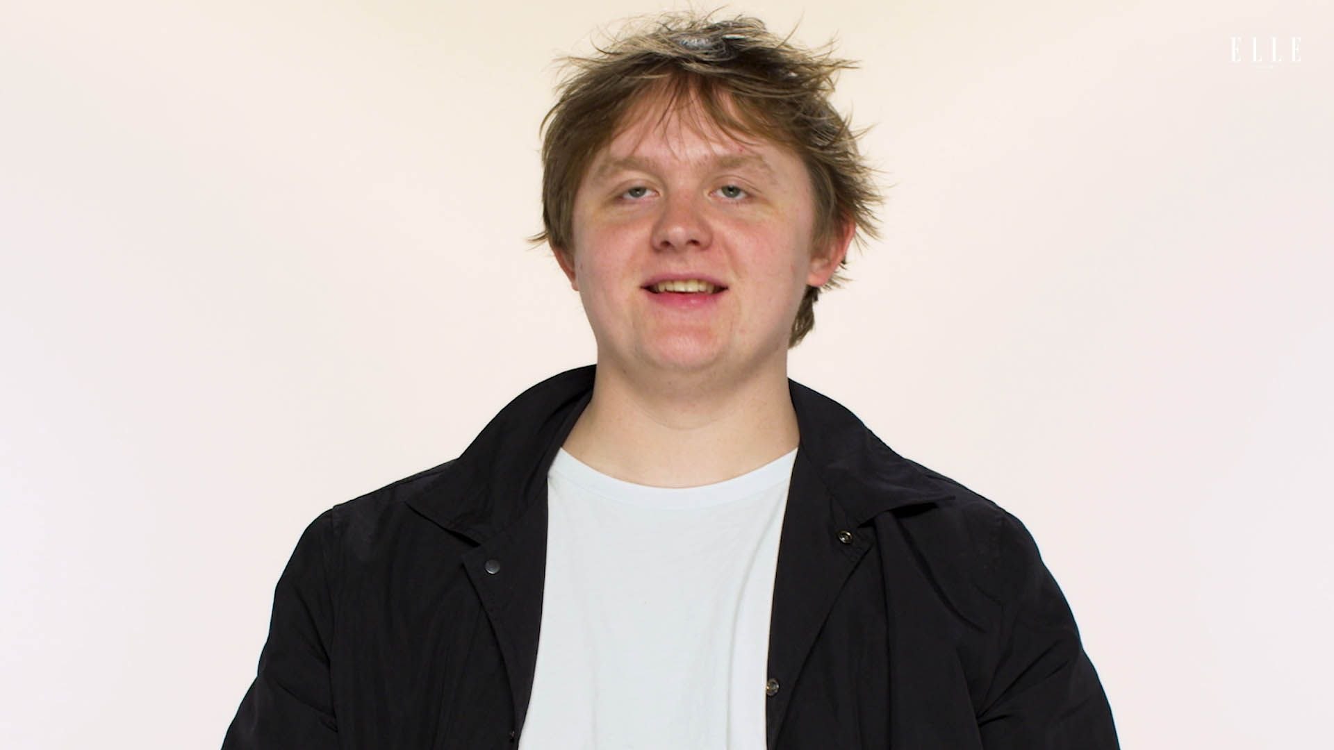 ⁣Lewis Capaldi Sings Katy Perry, The Beatles and Elton John in a Game of Song Association | ELLE