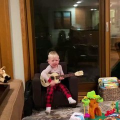 Cute Fella Sings Festive Tune