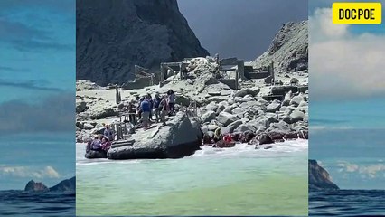VOLCÁN WHAKAARI ERUPCIONA SORPRESIVAMENTE EN NUEVA ZELANDA