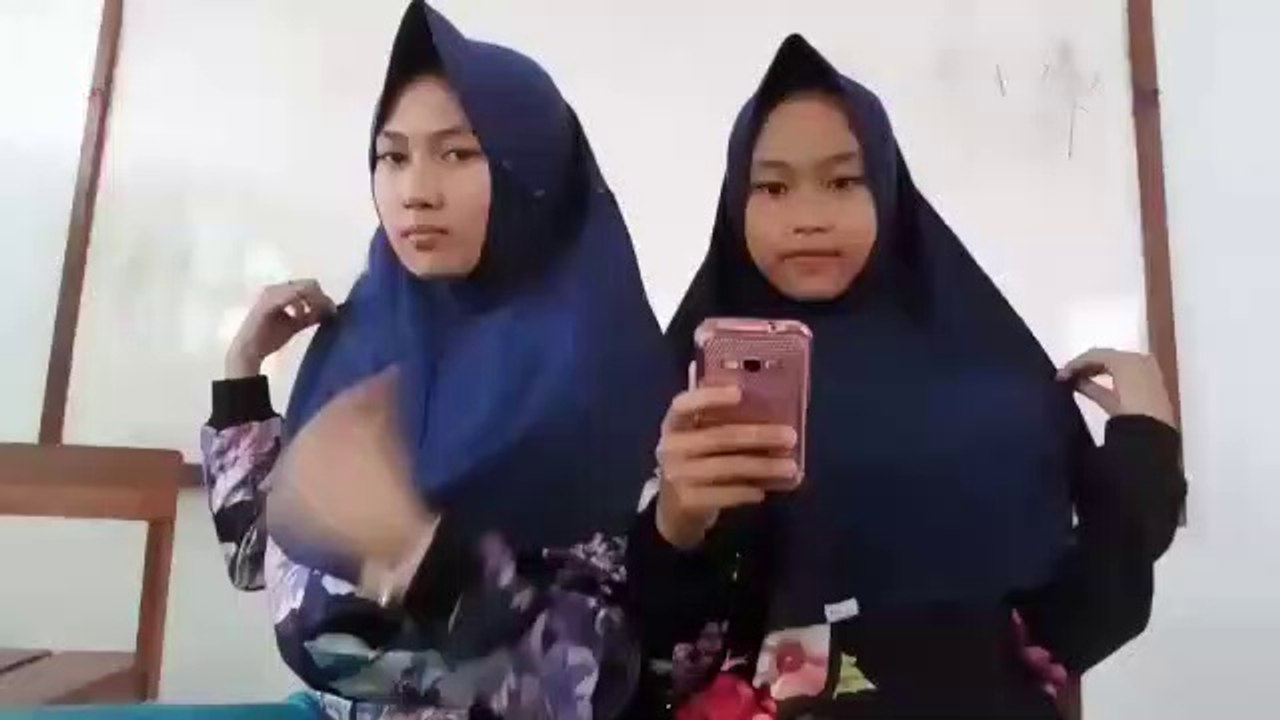 VID-20180402-WA0022