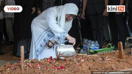 Jenazah bapa TPM Dr Wan Azizah selamat dikebumikan
