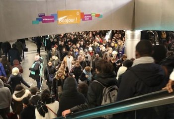 Mardi noir dans les transports et 400 km de bouchons en Ile-de-France