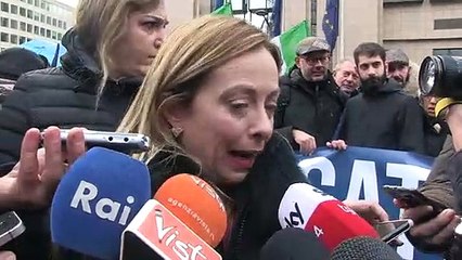 Meloni - Più che un fondo Salva-Stati è un fondo salva-banche tedesche (09.12.19)