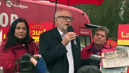 Corbyn speaks alongside local Labour candidates in Bolton