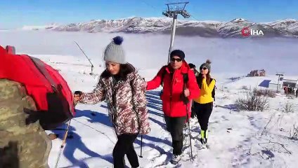 Tırmandıkları zirvede, gördüklerine inanamadılar