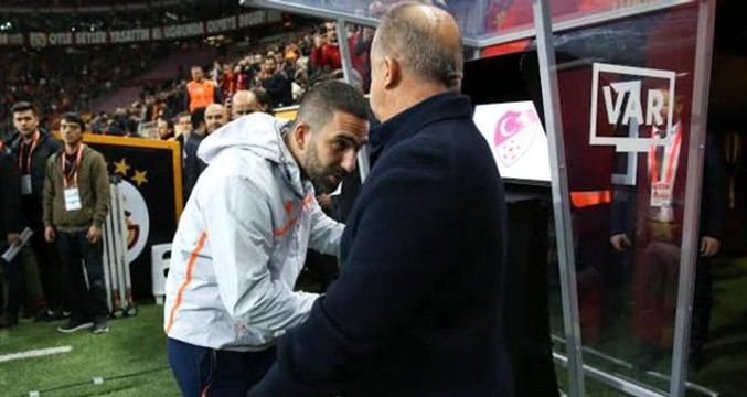 Fatih Terim Arda Turan'a Galatasaray kapılarını kapattı