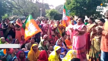 निरंजनपुर बस्ती हटाए जाने के निगम के निर्णय का विरोध