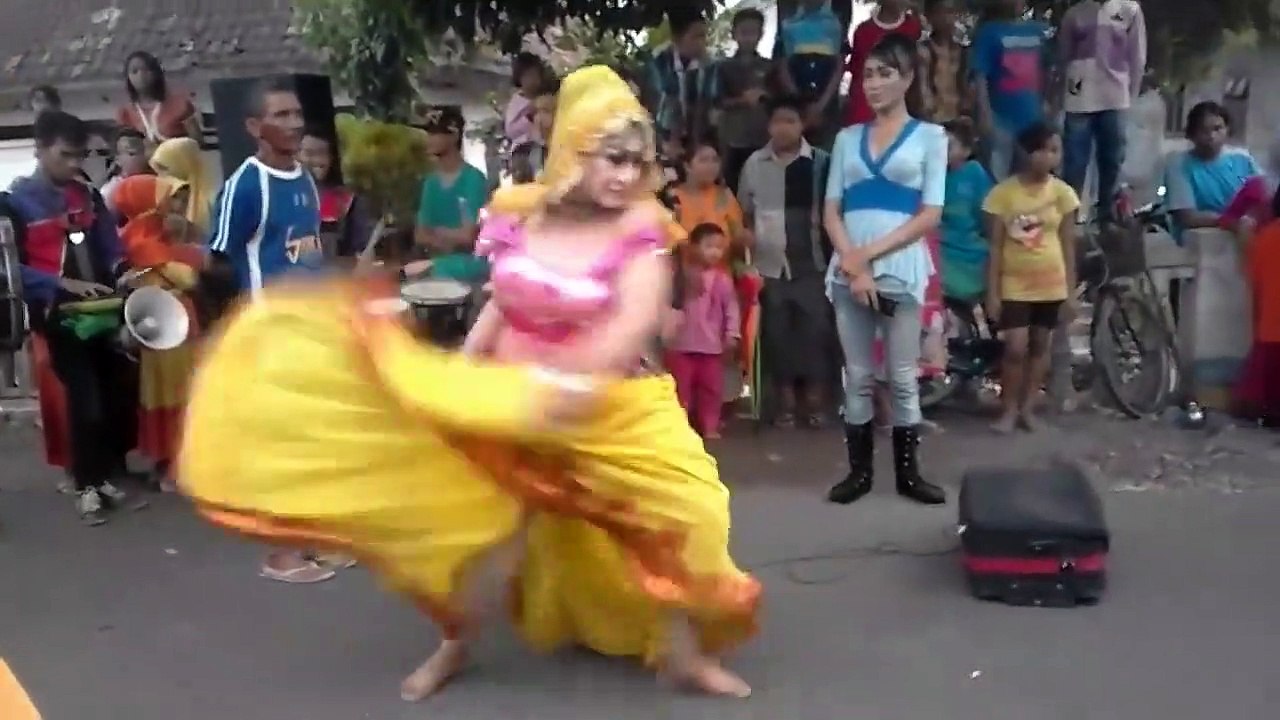 Larki k dance ny tu kamal kr diya amazing x dance