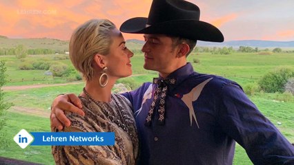 Katy Perry and Orlando Bloom’s Dream Wedding On Hold!