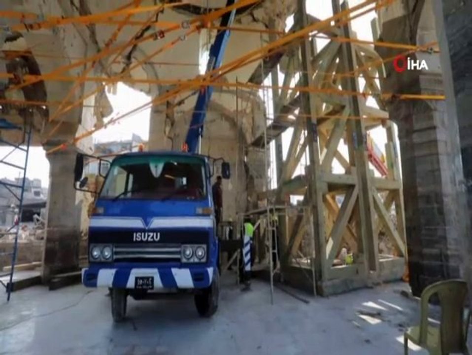 DEAŞ'ın havaya uçurduğu El Nuri Camii yeniden onarılıyor
