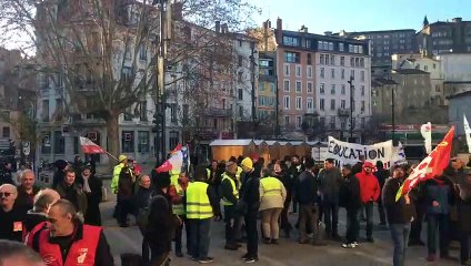 Manifestation à Annonay : un concert sur la place des Cordeliers