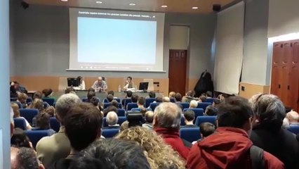 Charla del ex preso de ETA López de Abetxuko en Vitoria