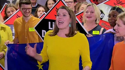 Jo Swinson greets Lib Dem supporters in Bath