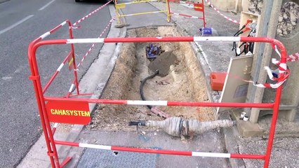 David et Jean-Paul tentent de s'organiser sans électricité
