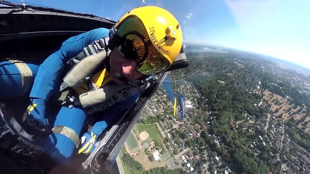 Vue du cockpit d'un avion de chasse de la patrouille de l'air américaine !