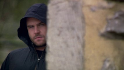 Robron - Aaron Gets Wendy Into Trouble At Work..