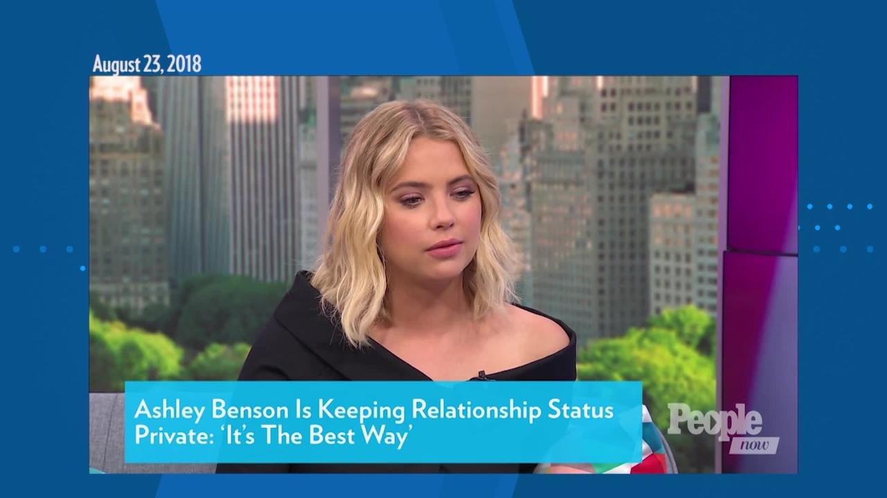 Cara Delevingne's Twitter Account Seemingly Hacked, Tweets That She and Ashley Benson Broke Up