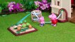 Peppa Pig de Vacaciones en la Casa de Calico Critters con Piscina de Playmobil
