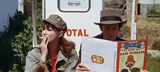 Pierrot le fou trailer (dubbed in english)