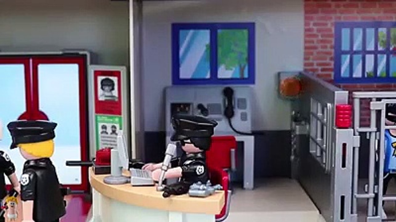 Learn Sizes Colors and Numbers w/Playmobil Police Cars Vehicles Toys