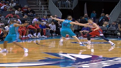 Dunk of the Night: Bradley Beal