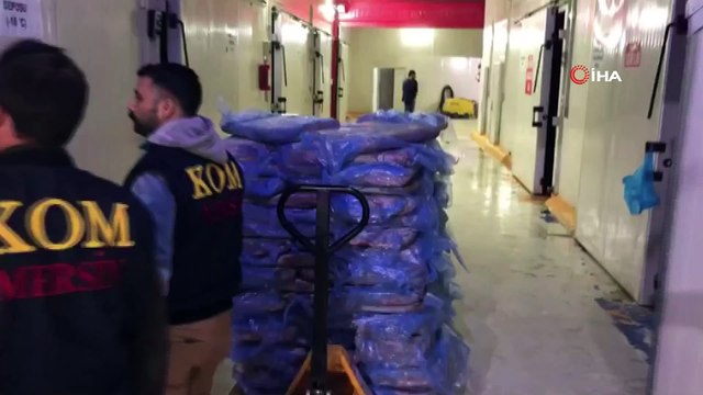 Çin'den getirdikleri ithalatı yasak olan kuzu ciğerini, tavuk kırıntısı diye ülkeye sokmaya çalışmışlar