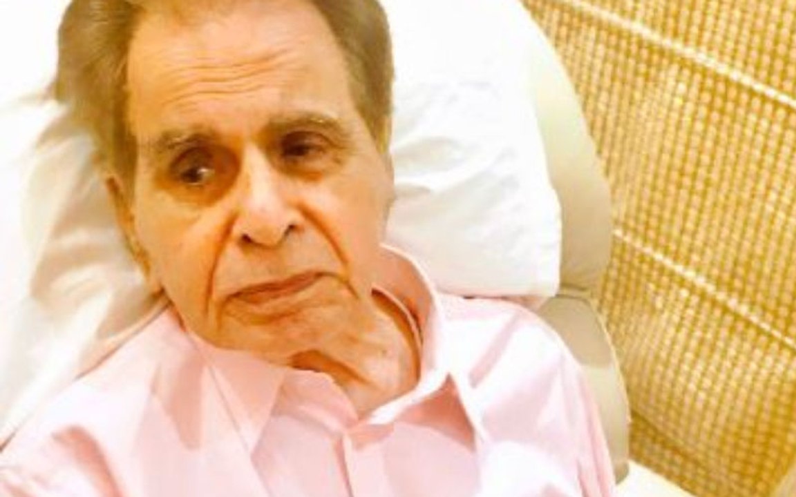 Dilip Kumar 97th Birthday The Legend Thanks Fan...