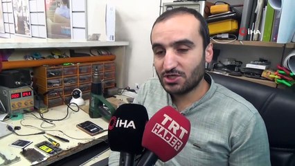 Şişen batarya patlayınca etrafı dumanlar sardı...O anlar kameraya yansıdı