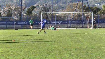Travail devant le but pour les bleus avant la reception de Saint-Quentin !