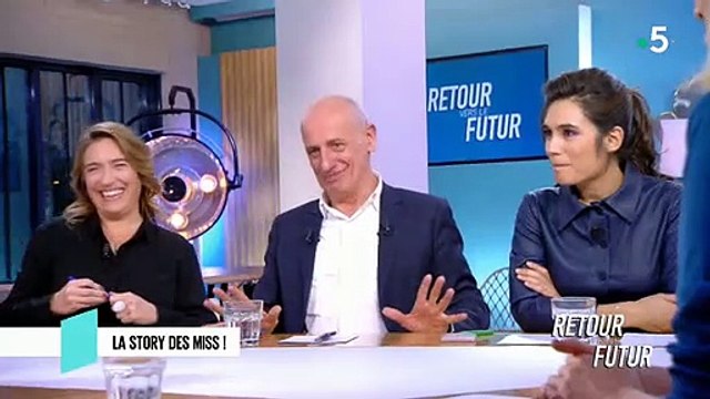Ali Baddou n'apprécie pas du tout que l'ex-journaliste Isabelle Saporta lui fasse remarquer qu'il n'a pas choisi les plus moches pour être chroniqueuse en plateau