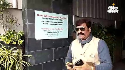 पार्किंग की जमीन के कब्जे काे निगम की टीम ने तोड़ा, 355 भवनों की सूची तैयार