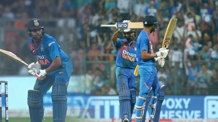IND vs WI 3rd t20 : Rohit scores a 50 at Wankhede  | Oneindia Kannada
