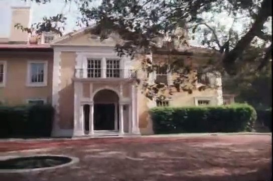 WHERE TRUTH LIES - Trailer