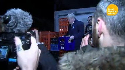 PM hides in fridge as aide swears at reporter