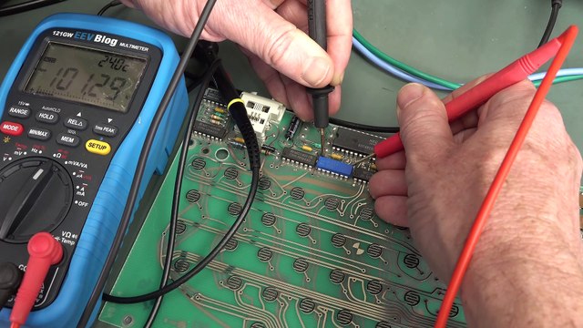 EEVblog #1245 - Most Excellent IBM PCjr Keyboard Repair