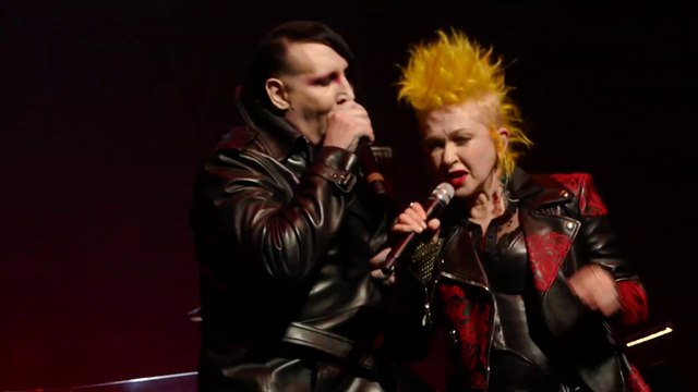 Marilyn Manson & Cyndi Lauper - Girls Just Want to Have Fun & The Beautiful People [Live in L.A 2019]
